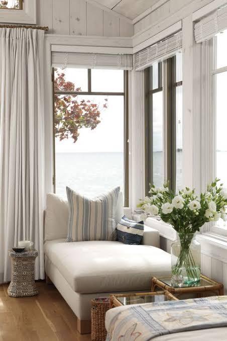 Top 5 Modern Window Seat Ideas For Living Room And Bedroom - 0