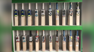 Try These 5 Best English Willow Cricket Bats In 2022