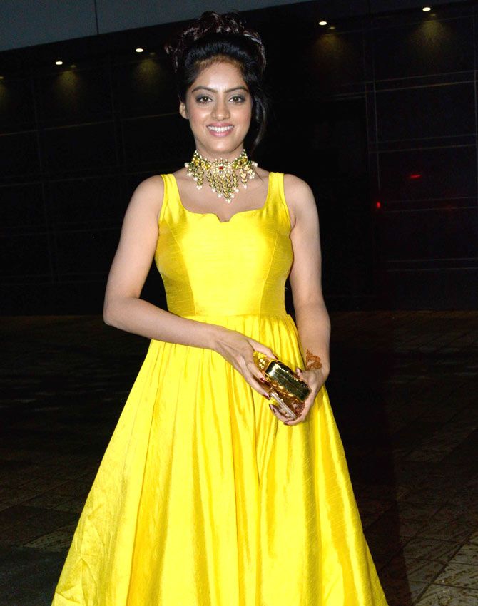 Twirl Like Deepika Singh: All The Flare Dresses That The Actress Owns - 3