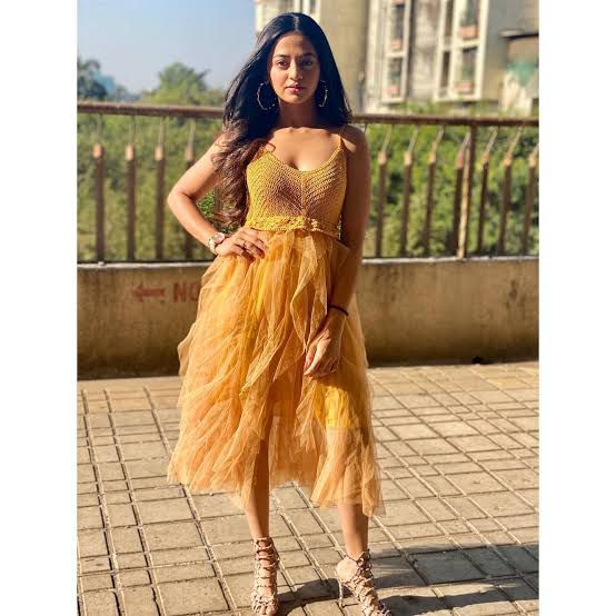 5 Dresses Of Helly Shah That Can Never Go Out Of Style - 0