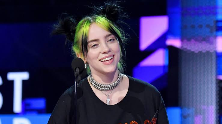 5 Pictures Of Billie Eilish That Show Her ‘Happier Than Ever’ Mood - 4