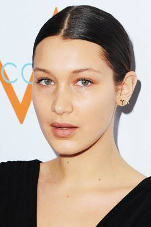 7 Times Bella Hadid Looked Absolutely Stunning Without Makeup; “Purely Me.” - 2