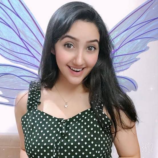 Ashnoor Kaur And Polka Dots Is A Match Made In Heaven, Check Out Her Looks - 3