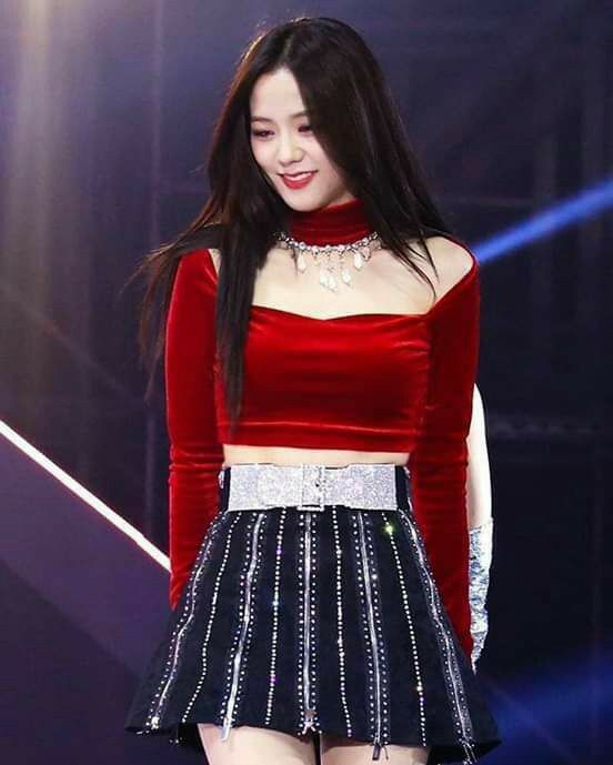 Blackpink Jisoo’s Minimalistic Main Character Outfits To Recreate - 0