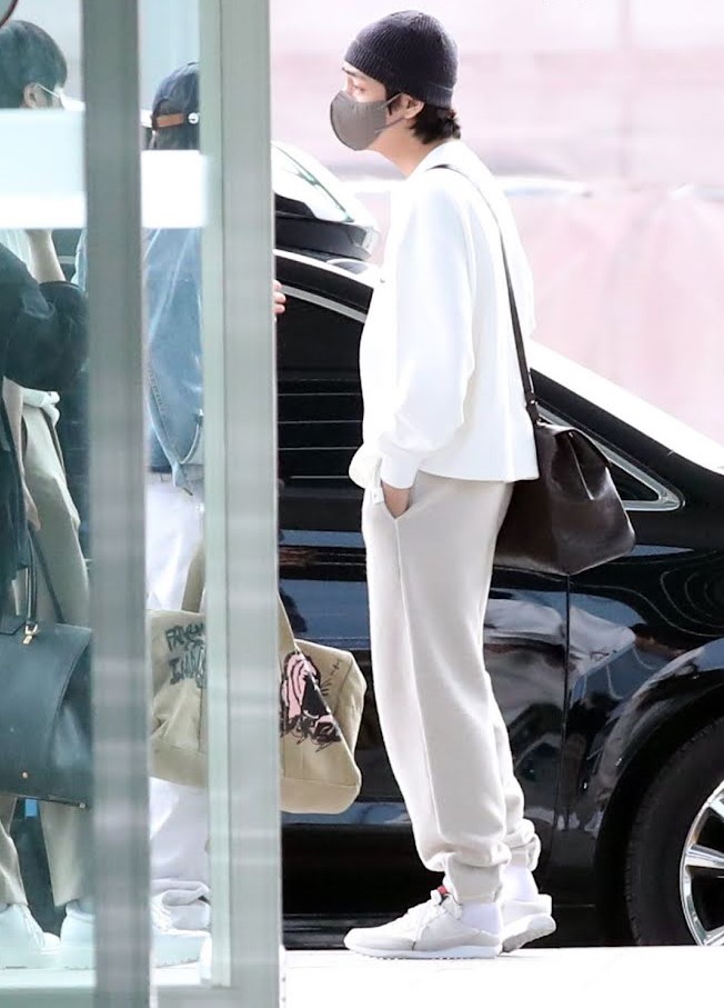 BTS V Aka Kim Tae-hyung’s Shoes Are Noteworthy - 1