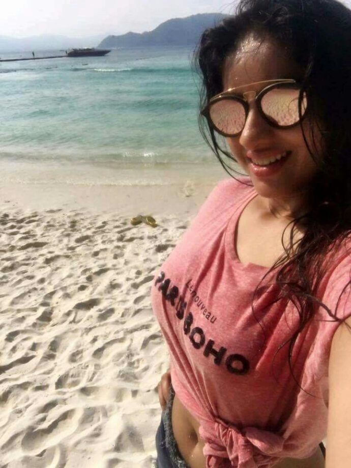 Deepika Singh’s Beach Wears Are Here, Keep Yourself Updated - 4