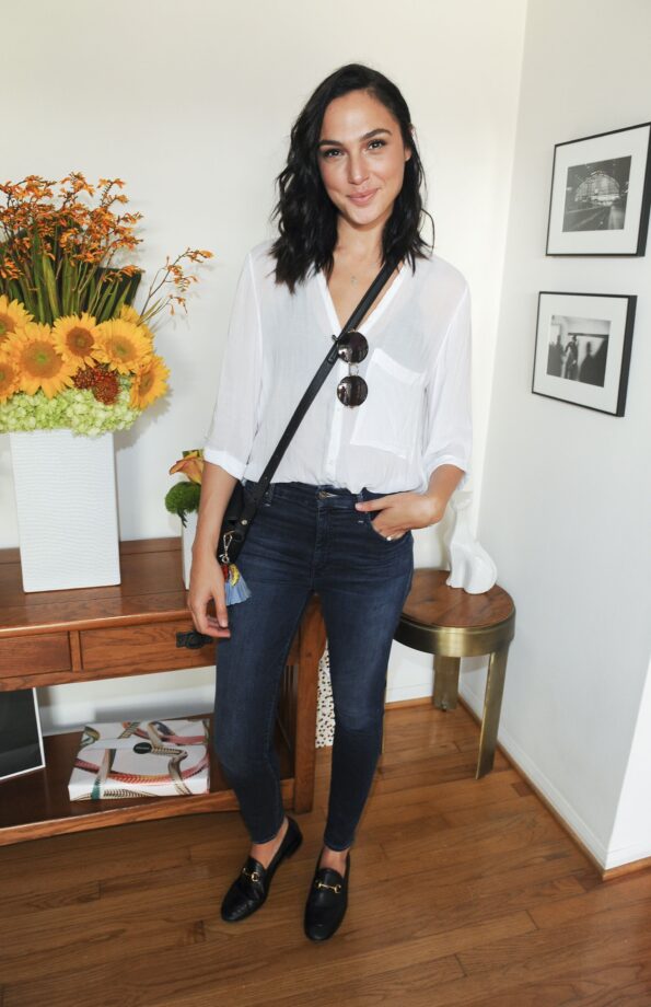 Gal Gadot’s Summer Approved Looks Are Here: Take A Sneak Peek - 1