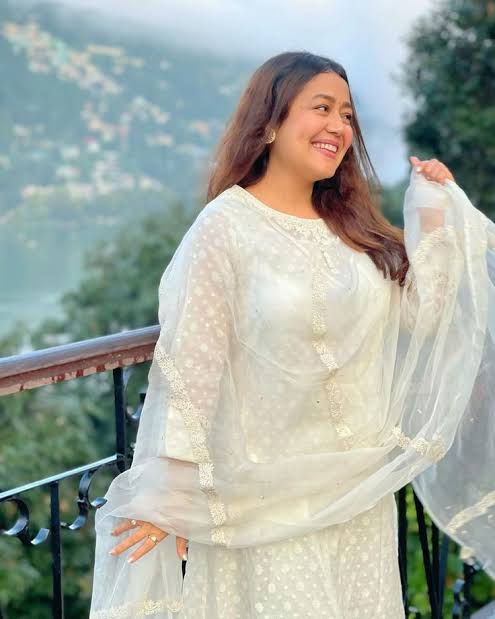 Get inspired by Neha Kakkar to dress up in salwar - 1