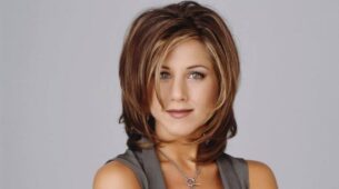 Get That ’90s Blow Out’ Hairstyle Inspiration From Jennifer Aniston