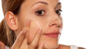 How To Apply Foundation Correctly? Know Here