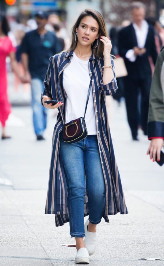 Jessica Alba’s Street Style Looks Are On Trend: Choose Your Fav - 2