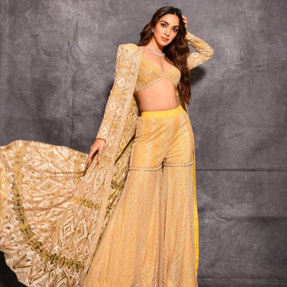 Corsets To Lehengas: 5 Times Kiara Advani Proved She Is A Fashion Chameleon - 3