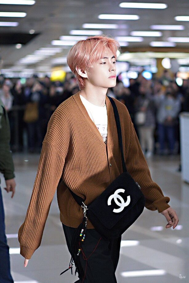 Need Fashion Inspiration? BTS Member V Has Got You Covered - 1