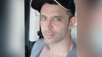 Oops: Hrithik Roshan goes clean-shaved! See pics