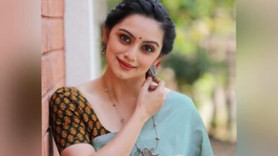 Shruti Marathe Proves She Is In Love With Saree And Here’s Proof: See Pics