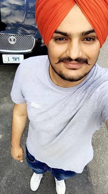 Sidhu Moosewala’s Selfies That Went Viral After His Tragic Death - 2