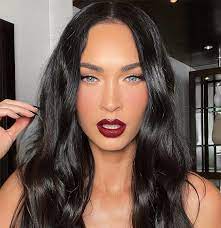 5 Megan Fox’s Makeup Tips - 1