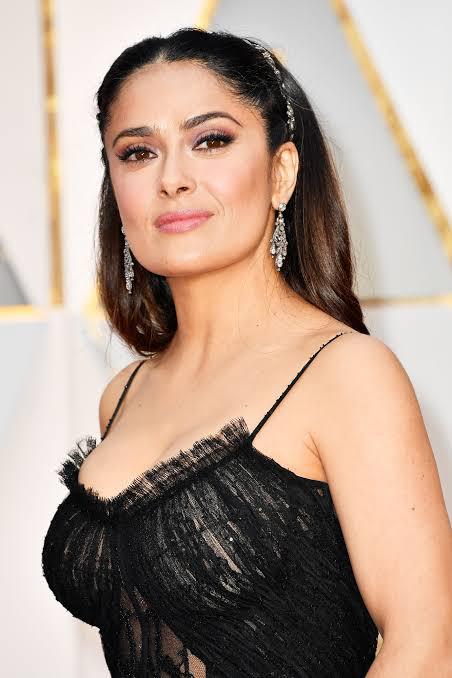 6 Times Salma Hayek Radiated A Powerful Energy With Her Makeup - 0