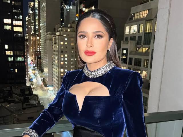 6 Times Salma Hayek Radiated A Powerful Energy With Her Makeup - 3