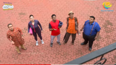 Taarak Mehta Ka Ooltah Chashmah Written Update Ep-3501 04th July 2022: Someone throws a shoe on Popatlal