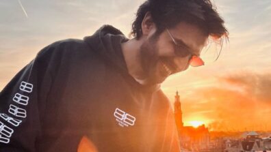 Mood of the day: Kartik Aaryan goes all smiles cherishing the sunset, looks swagger in black sweatshirt