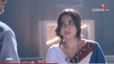 Fanaa Ishq Mein Marjawan Written Update S-03 Ep-128 27th July 2022: Pakhi attempts to flee from Ishan