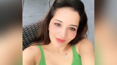 Beauty Personified: Bhojpuri actress Monalisa keeps it cheeky and casual in deep neck sleeveless green top, see pic