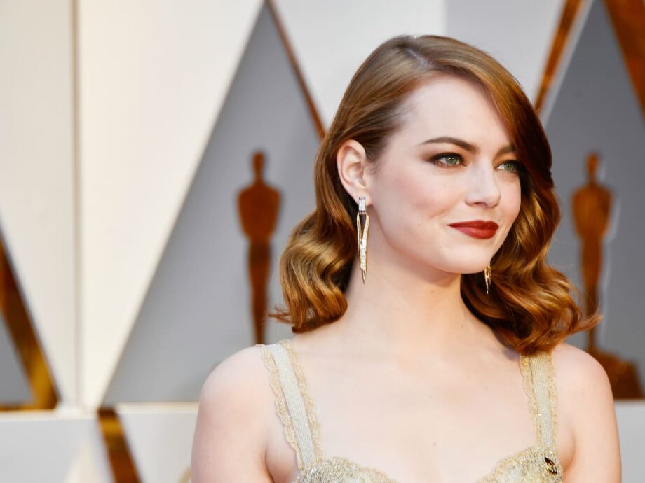 How To Maintain Fresh And Glowing Skin Like Emma Stone - 1