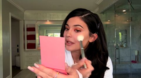 Kylie Jenner’s ‘Go To’ Everyday Makeup Looks You Can Try Right Now - 2