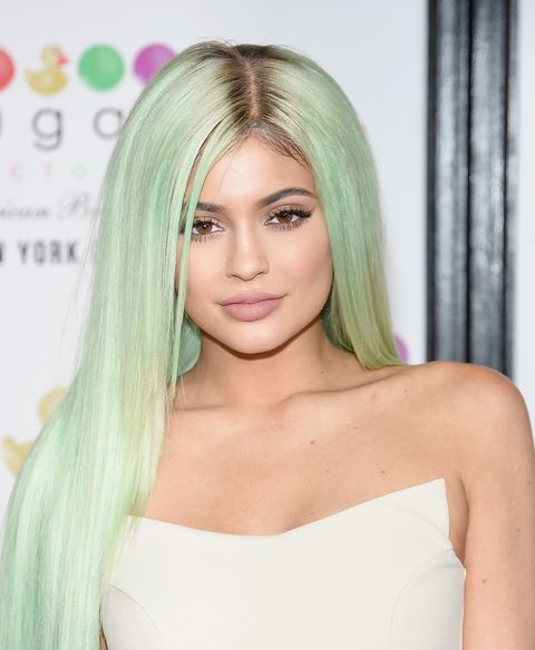 Kylie Jenner’s Go-To Matte Makeup Look You Can Use Everyday - 1