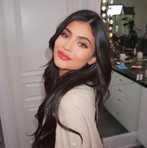 Kylie Jenner’s Go-To Matte Makeup Look You Can Use Everyday - 0