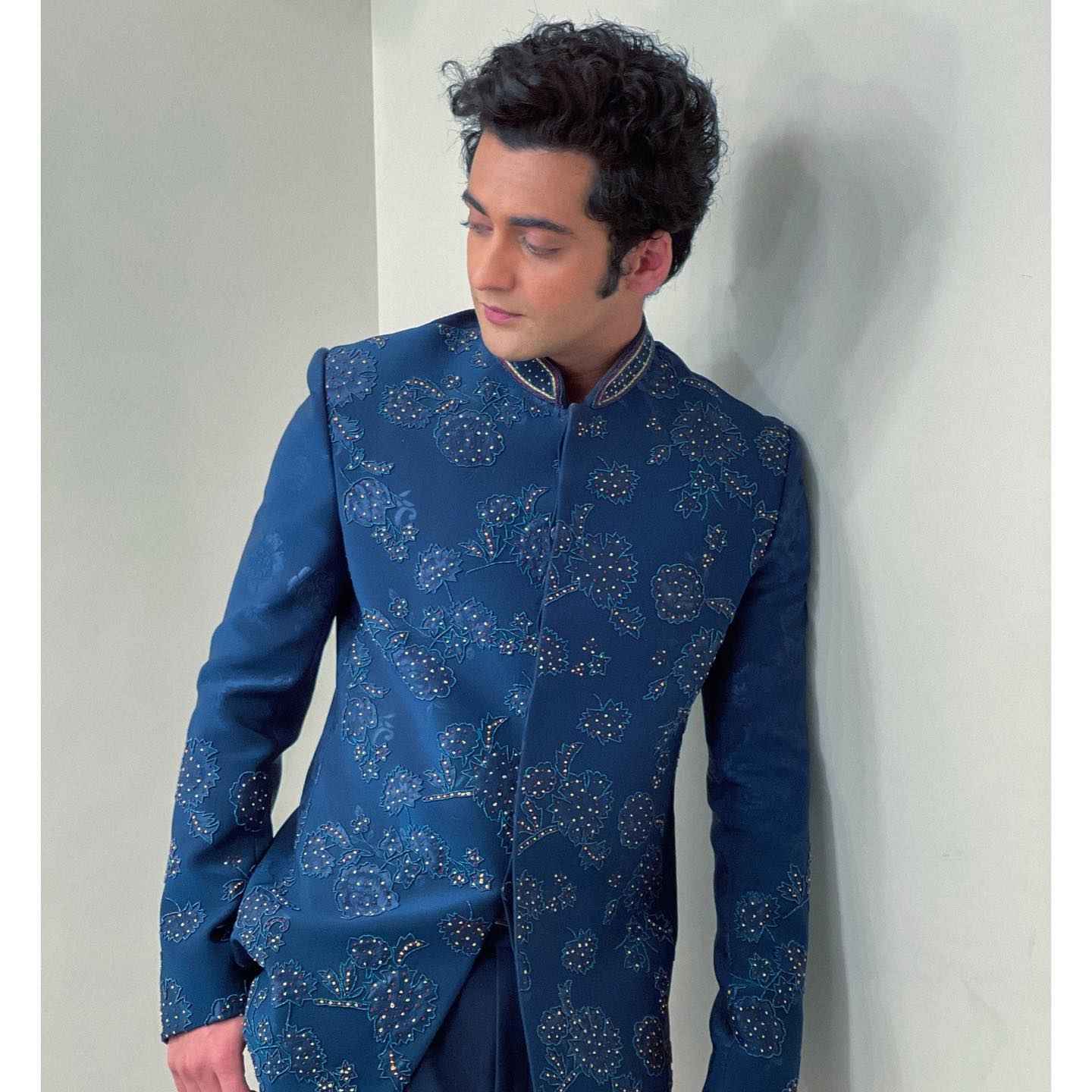 RadhaKrishn fame Sumedh Mudgalkar flaunts dapper look in blue ethnic, you will love it