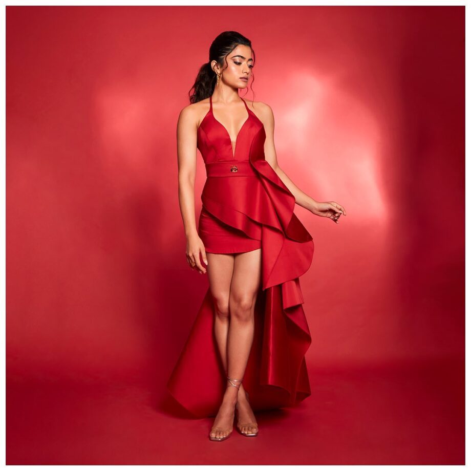 Rashmika Mandanna  had a wardrobe   malfunction in a bold red dress - 2