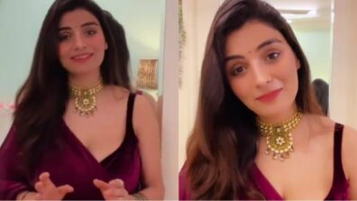 Video: When Anveshi Jain stabbed innumerable hearts in deep-neck velvet blouse and saree