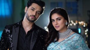 Shraddha Arya shares sizzling chemistry moment with Shakti Arora, slays in transparent saree