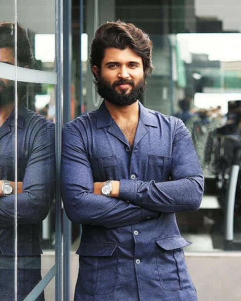 Stylish Hunk: Vijay Deverakonda’s Latest Outfits Prove That He Never Goes Out Of Style - 1