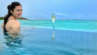 Sunday mood: Divyanka Tripathi enjoys a chilling glass of champagne at Maldives beach, see pics