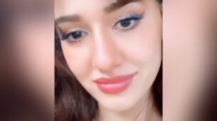Glitters on your way! Disha Patani’s eye-makeup look to give you goals
