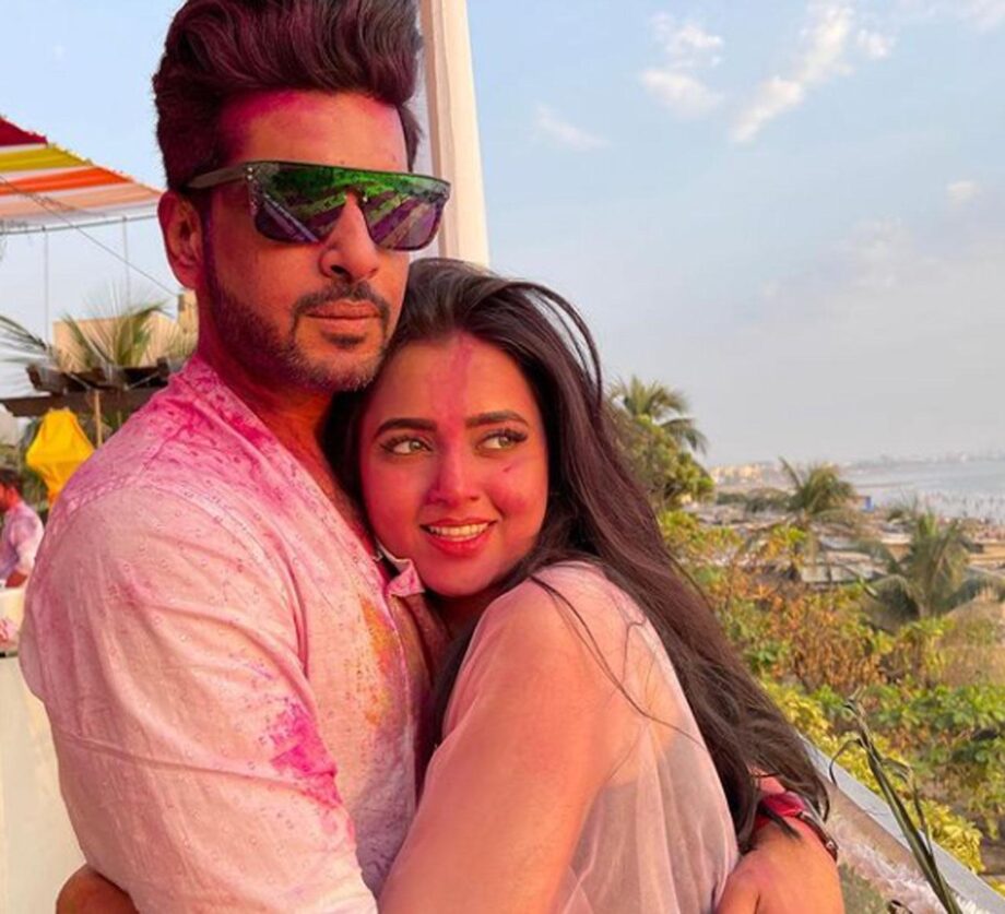 Tejasswi Prakash And Karan Kundra Have Adorable Views About Each Other; Check Out Their Pics - 1