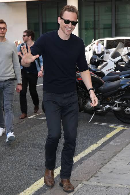 Tom Hiddlestone’s Casual Looks Will Stab Your Hearts - 1