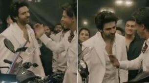 Watch video: Kartik Aaryan’s fanboy moment with Shah Rukh Khan At An Event will leave you teary-eyed