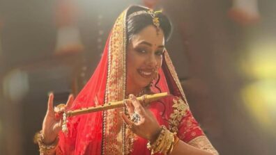 Anupamaa fame Rupali Ganguly plays flute with infectious smile after Janmashtami, check out