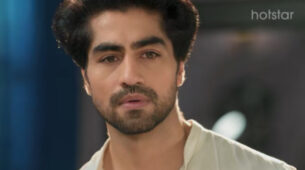 Yeh Rishta Kya Kehlata Hai Written Update S-67 Ep-661 19th August 2022: Everyone tries to convince Abhimanyu to do the surgery