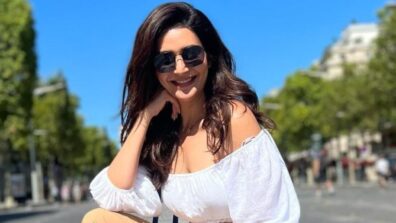 Karishma Tanna has got her ‘vacay’ staples right on hook, see pics