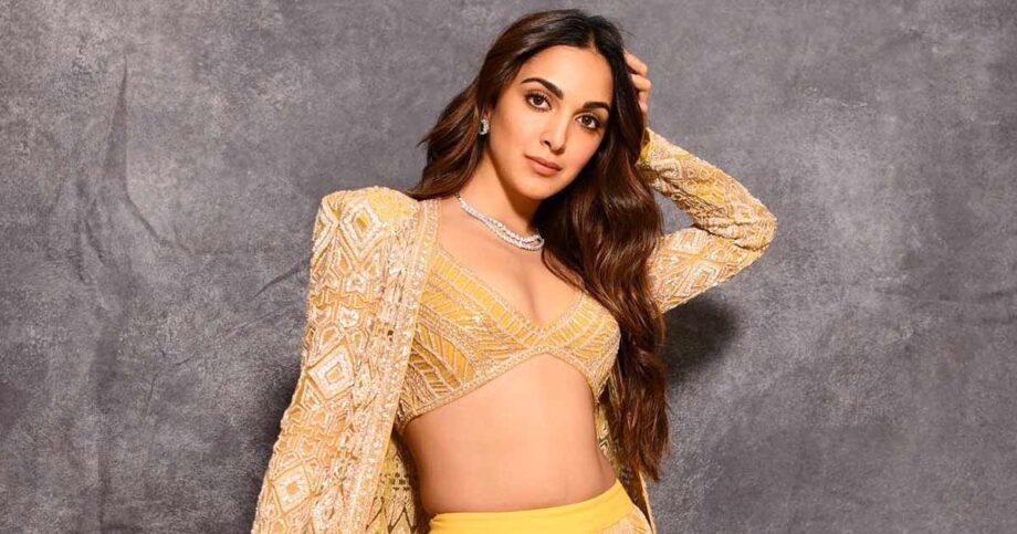 Kiara Advani Oozes Like Bomb In Monika Nidhii Yellow Lehenga - 0