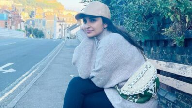 Parineeti Chopra Is A Travel Freak, And She Looks Lovely In Her Grey Oversized T-shirt And Black Pants