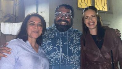 Viral Picture: Anurag Kashyap poses with ex-wives Kalki Koechlin and Aarti Bajaj together, calls them ‘two pillars’