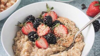 Healthy Breakfast Recipes: 7 Desi Oats Recipes That Are Must-Add to Your Menu