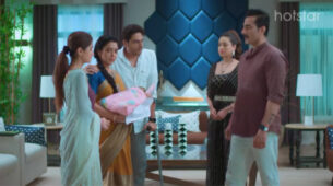 Anupamaa Written Update S-01 Ep- 689 22nd September 2022: Kinjal shifts to Anupamaaa’s house
