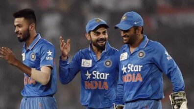 M.S Dhoni Brotherly Bonding With Co-Players